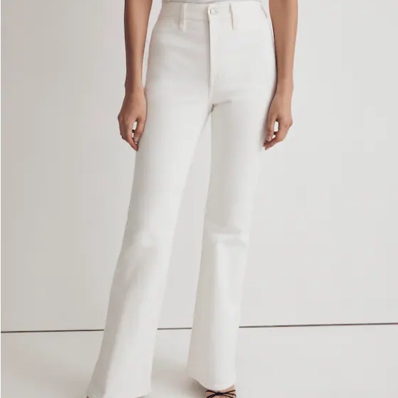 Madewell Denim - Madewell Women's 11” HR Vintage Flare *SOLD OUT*